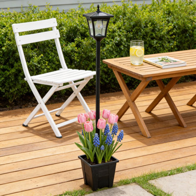 Lampe de rue solaire réglable de 44 à 59 po - Base composite résistante aux intempéries pour un décor de jardin et de porche à l'année