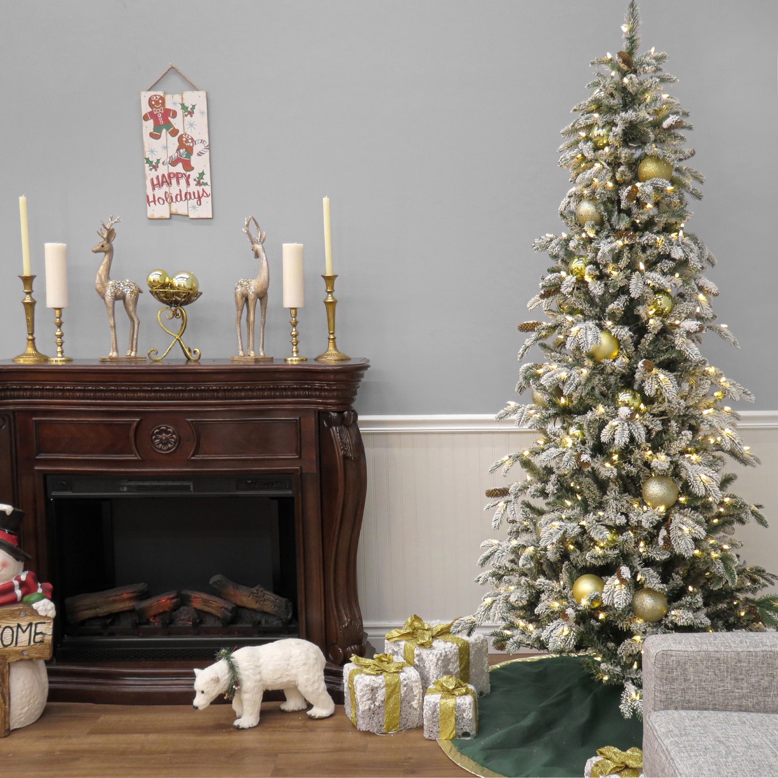 7.5' Pre-Lit Fir Tree