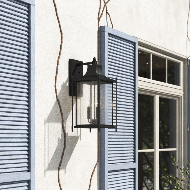 Lanterne murale d'extérieur 3 lumières Savoy House Dunnmore en noir