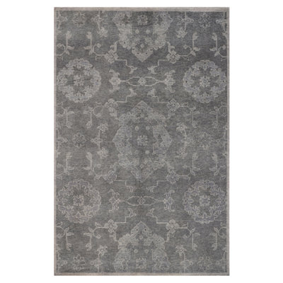 Eden Hand-Knotted Traditional Rug
