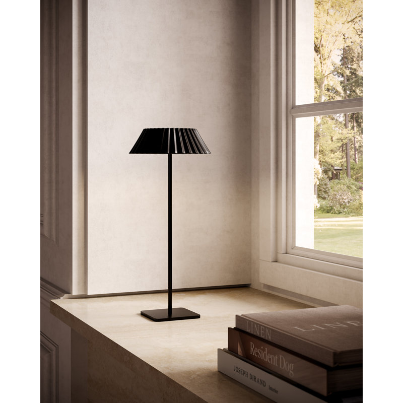 Pela LED Standard Table Lamp, Black