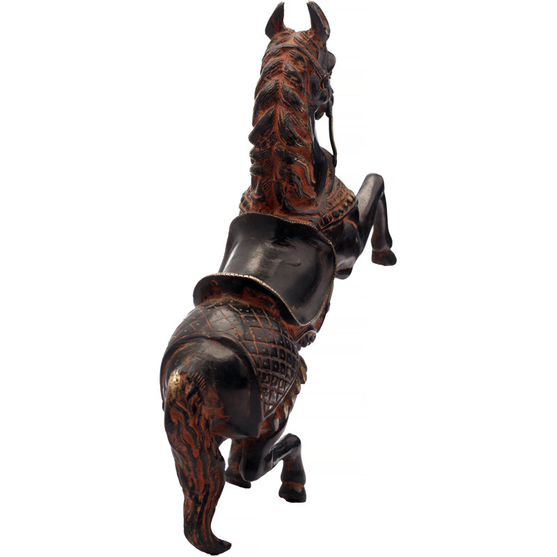 Figurine majestueuse