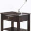 Table de bout simple en bois au look moderne