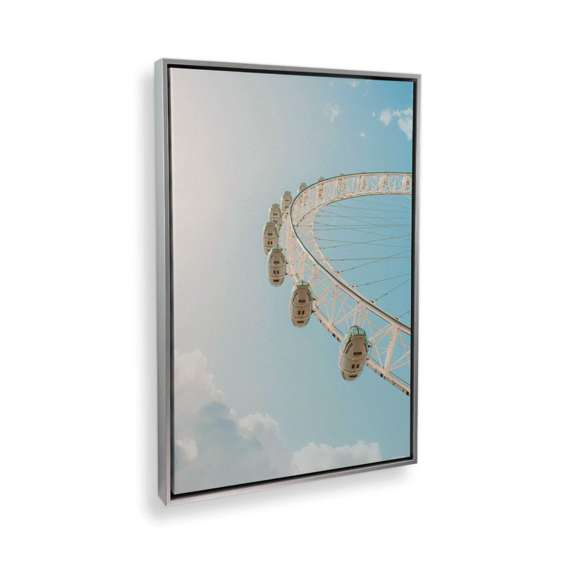 Ciel sur des nuages de coton sur toile, 20.75" H x 30.75" W, Polished Chrome Floater Framed