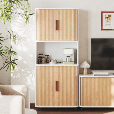 Armoire de garde-manger, armoire de rangement cannelée haute de 70,8 po avec porte coulissante, conception à profil incurvé, armoire d'artisanat pour la cuisine, la salle à manger, chêne blanc