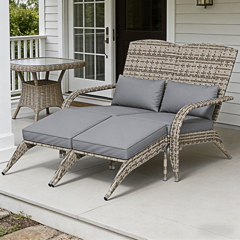 Outdoor Lounge Chair