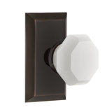Studio Plate with Waldorf White Milk Knob