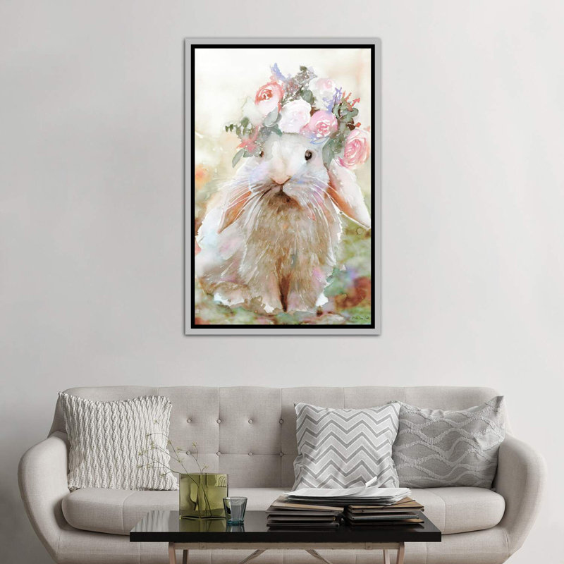 Bunny Sophia - reproduction d'art, H 60 po x l 40po x P 1,5 po, Toile avec cadre argenté
