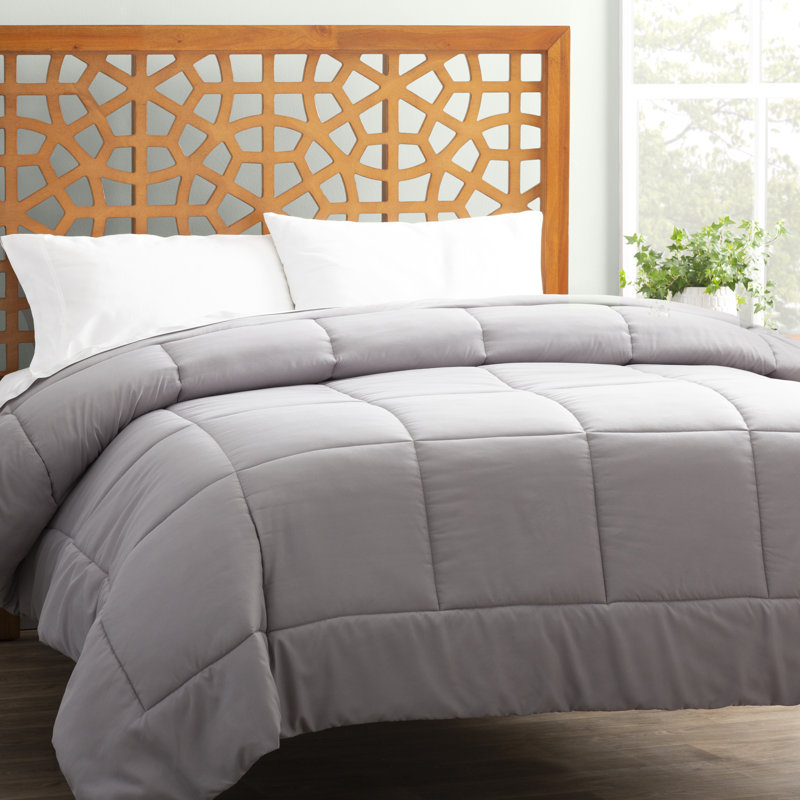 Édredon en duvet synthétique toutes saisons - Basics by Wayfair ™, Gris clair, Double/grand