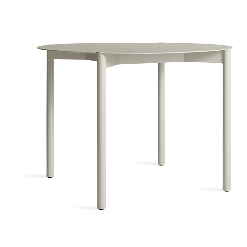 Comeuppance Outdoor, Putty