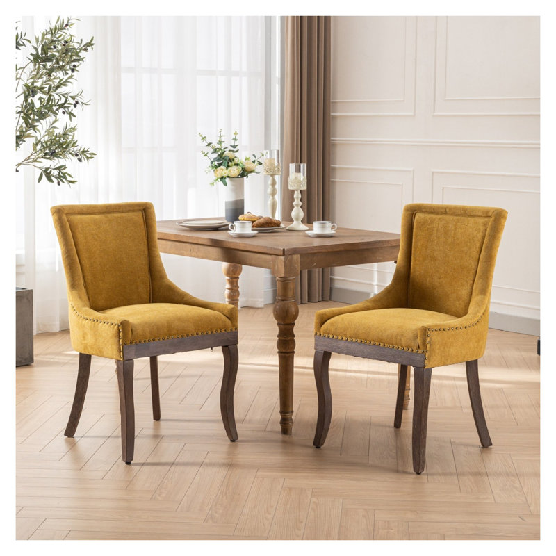 Chaise d'appoint latérale, chaises en tissu épaissi avec pieds en bois massif aux tons neutres, tête de clou bronze, ensemble de 2, jaune doré