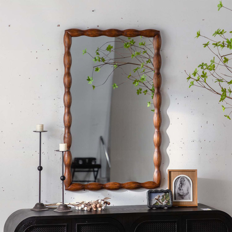 Miroir moderne avec cadre en bois