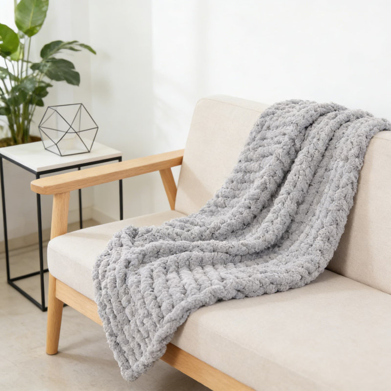 Jeté Chunky Knit Chenille, L 63 po x l 51 po, Gris
