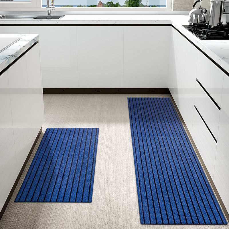 Tapis de cuisine Danyielle, Bleu, Tapis de couloir 1 pi 5 po x 4 pi 11 po