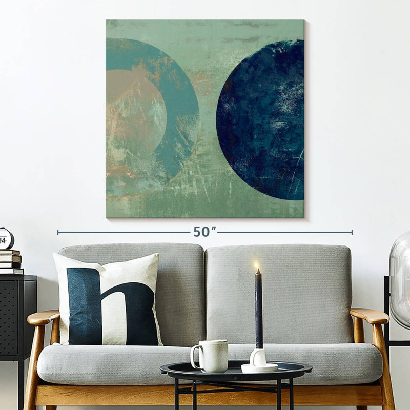 Avery Odeon, 33" H x 33" W