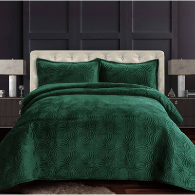 Capri Velvet Quilt