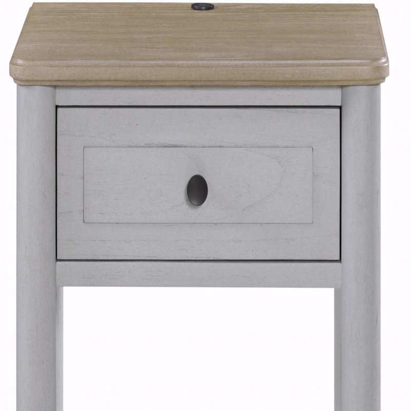 Petite table de chevet pour adolescent