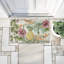 Tapis d'extérieur imprimé tropicales fleurs et ananas, design par Kim Allen, 18 po x 30 po