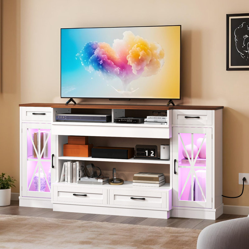 Console multimédia avec station de charge et bande lumineuse Modern Farmhouse