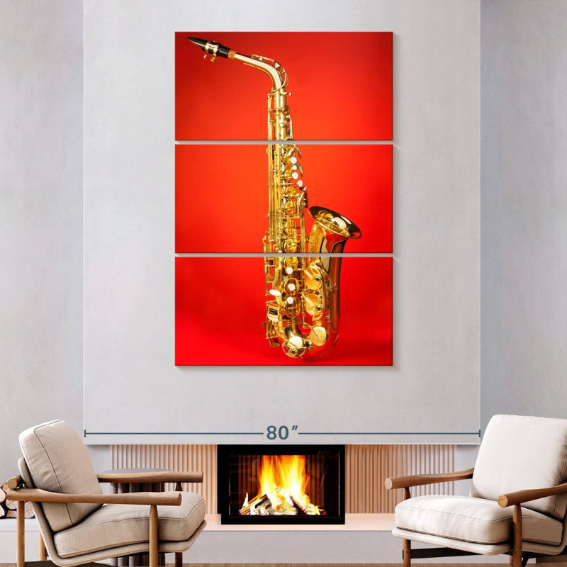 Abarca saxophone sur fond rouge, H 74 po x l 48 po