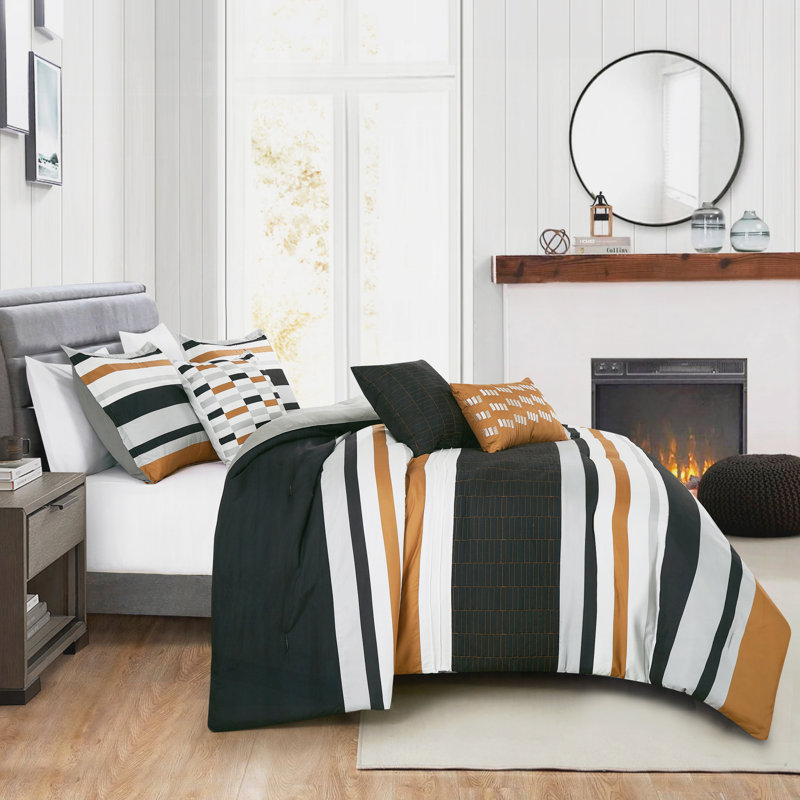 Quilted Print 6-Piece Comforter Set – Patterned Bedding With Decor Pillows, Queen Comforter + 5 Additional Pieces