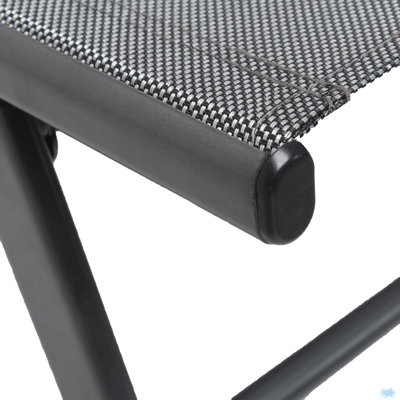 Chaise longue d'extérieur avec coussin pour la piscine