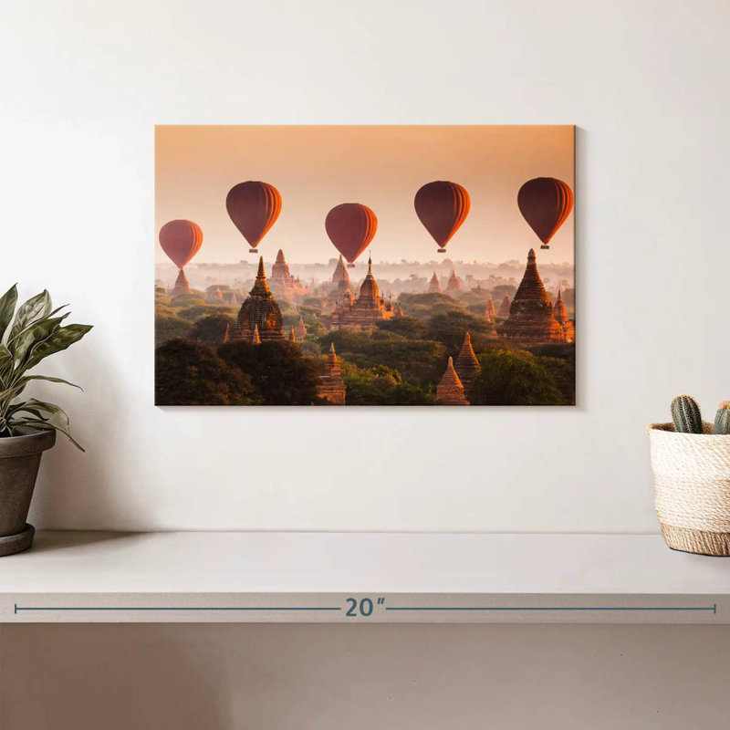 Ballons Mehar au-dessus des tempes de Bagan, H 8 po x l 12 po