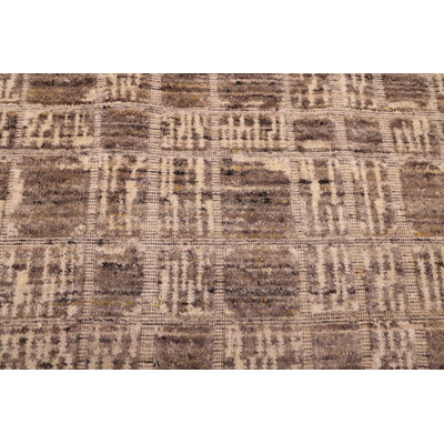 Elysian Taupe Rug 6'6" x 9'8"