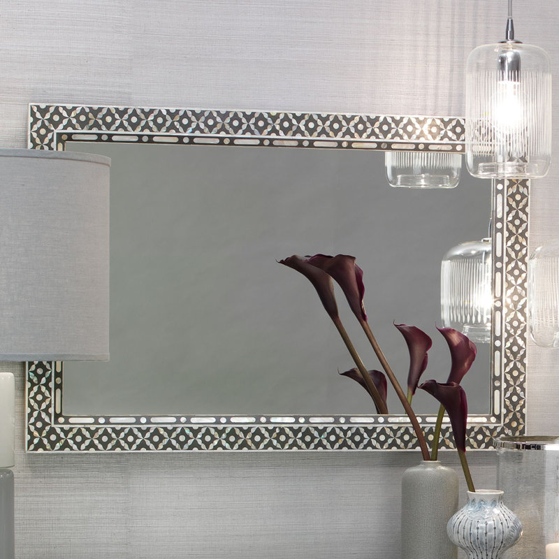 Evelyn Flat Coquillage Mirror