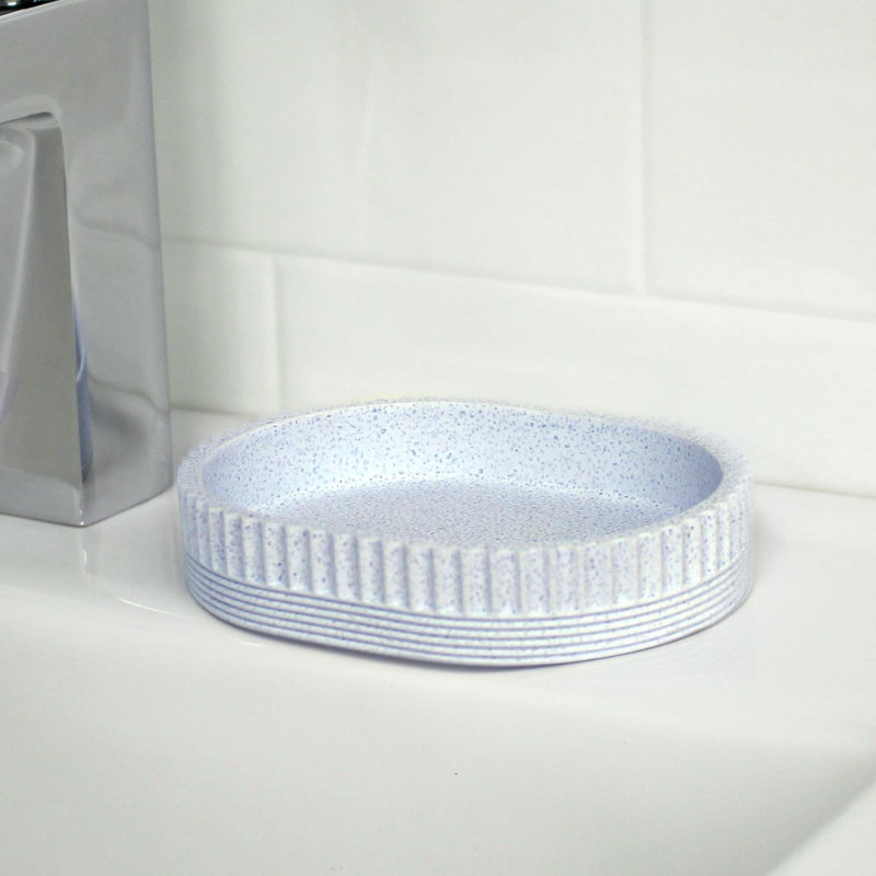 Shaniquah Bathroom Accessory Set