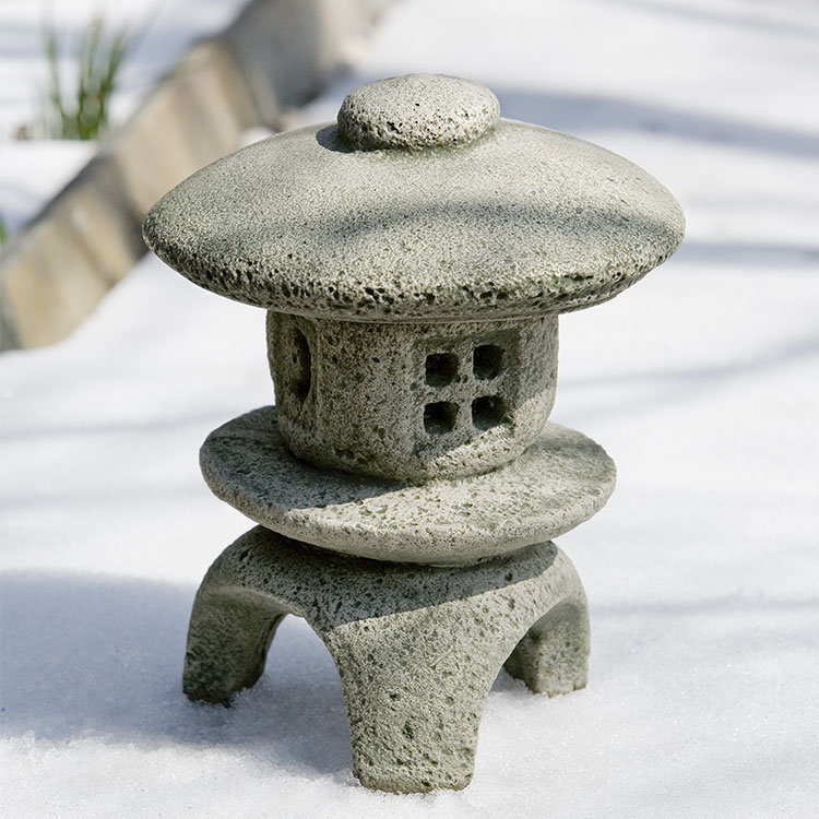 Pagoda Statue, Graystone