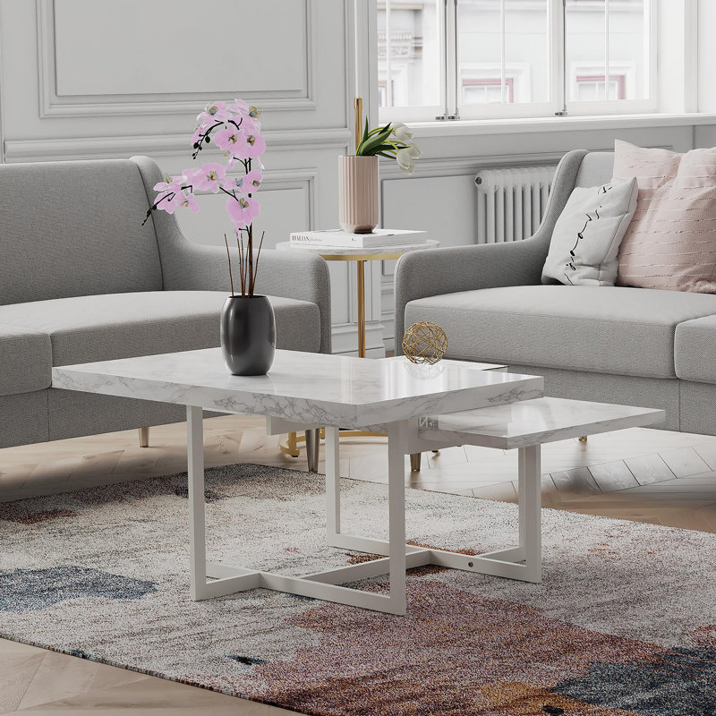 Table basse avec plateau en faux marbre