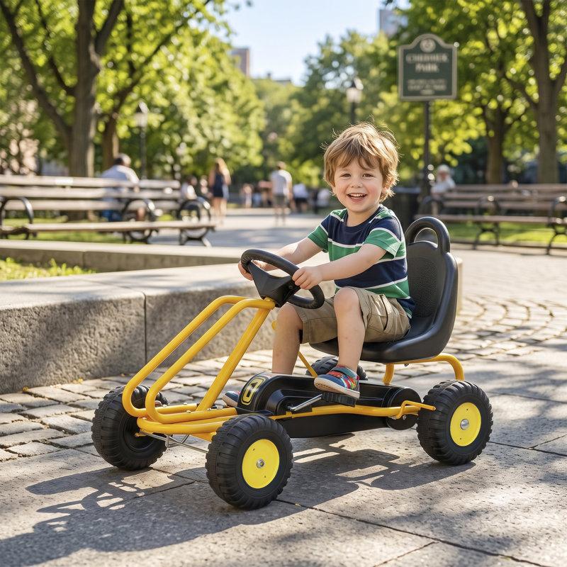 Karting pour enfants, karting à pédales 4 roues avec volant, siège réglable, frein à main de sécurité, voiture électrique extérieure pour garçons et filles de 3 à 6 ans, jaune