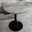 Table d'appoint ronde à plateau en marbre avec base piédestal conique (table seulement)-859725914-859725989