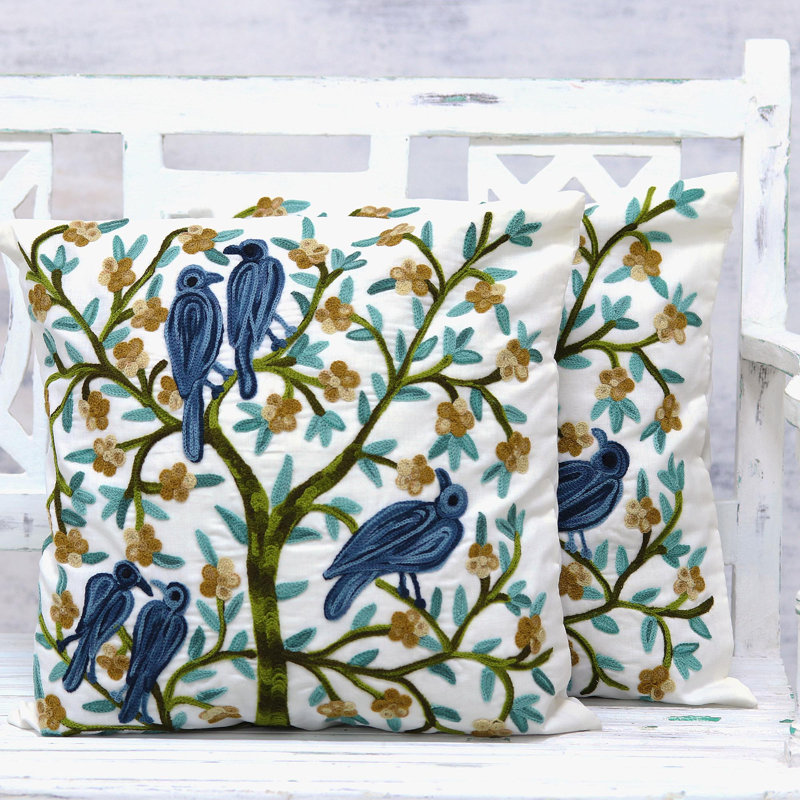 Housses de coussin en coton à motif de cerf brodé Forest (paire), 20 po x 20 po