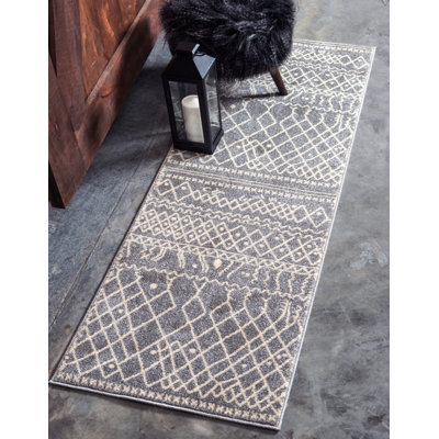 Cumby Geometric Indoor Rug