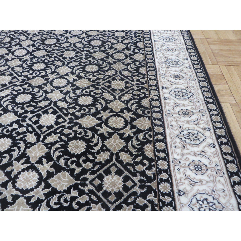 Tapis noir / gris en soie noué à la main Sherika, Tapis de couloir 2 pi 8 po x 15 pi 9 po
