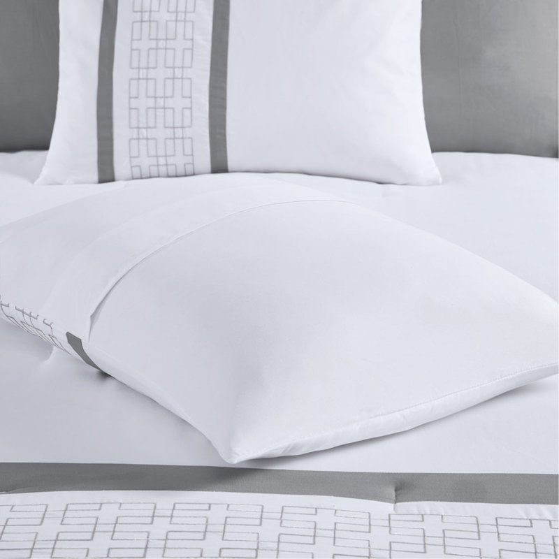 Ensemble d'édredon brodé 8 pièces blanc très grand, Blanc, Édredon très grand + 7 pièces supplémentaires