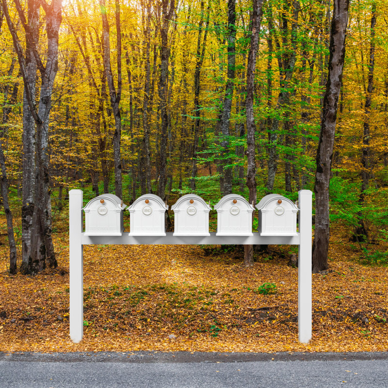 Balmoral Quint Mount Mailbox /w/ Pyramid Caps & Personalized Door Medallion (5 Mailboxes, Quint Mount Rack, 5 Medallions)