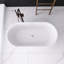 59 po X 30 po Baignoire de trempage autoportante en acrylique avec drain central en blanc brillant