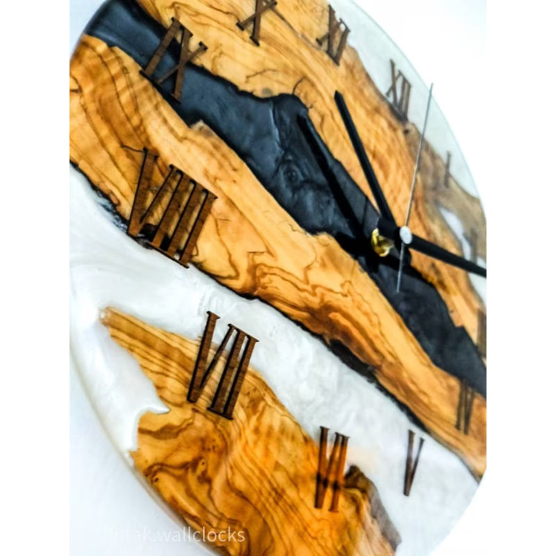 Horloge murale en bois, H 36 po x l 36 po x P 2 po