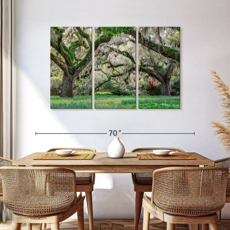 Harnek Mossy Oak Trees, 36" H x 57" W