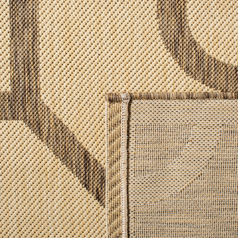 Tapis géométrique beige foncé, Rectangle 2 pi 7 po x 5 pi
