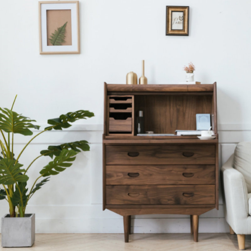 Commode tout en bois, Noyer