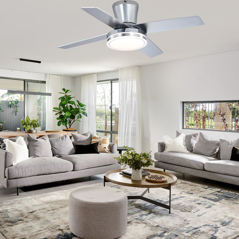 Ventilateur de plafond moderne encastré de 44 pouces avec éclairage et télécommande, moteur CC réversible à 6 vitesses, profil bas chromé