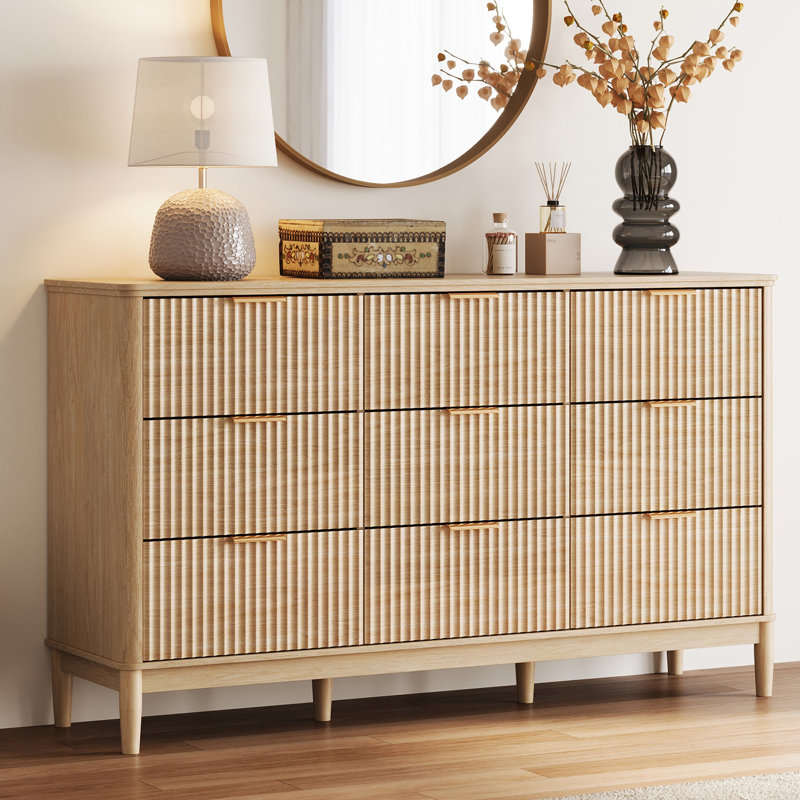 Commode 9 tiroirs avec pieds en bois massif 58 po Soren, Chêne