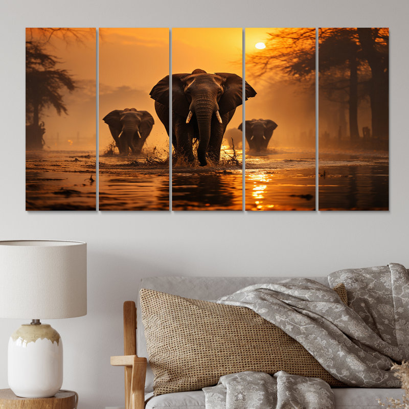 Glorious Elephant In The Wild At Sunset Wildlife I - décoration murale animaux éléphant - 5 panneaux égaux