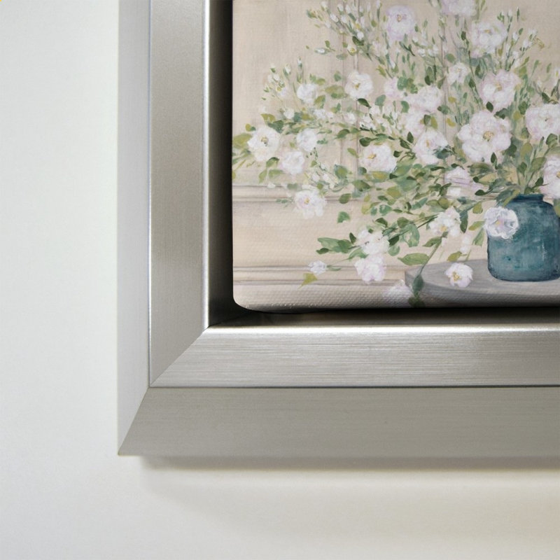 «White Bouquet» par Julia Purinton - Impression sur toile, Silver, 34" H x 34" W