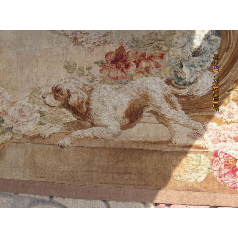 Tapis antique ivoire français des années 1750