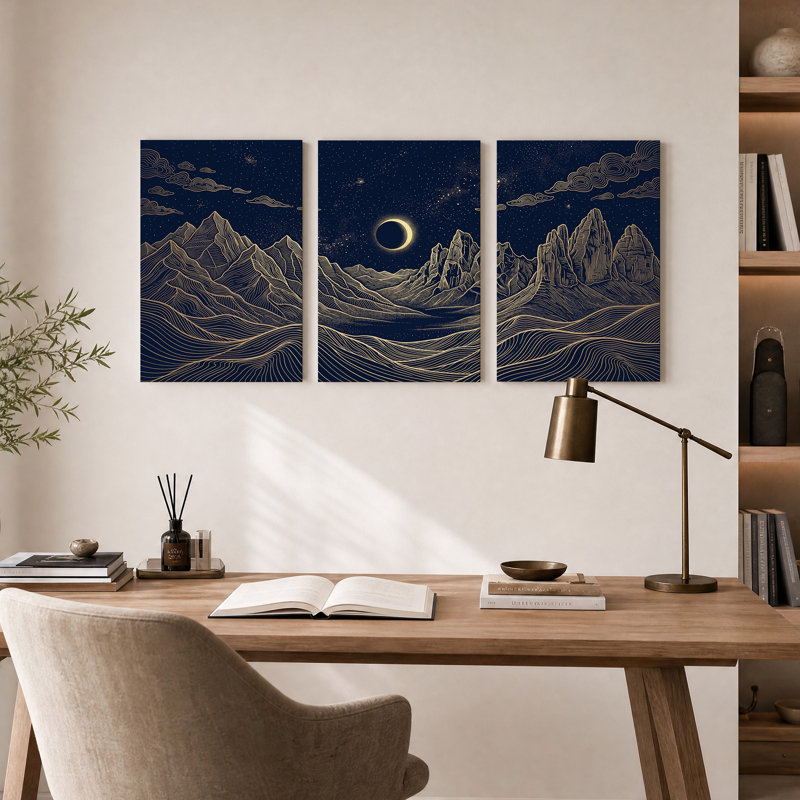 Ensemble de 3 toiles murales représentant une chaîne de montagnes et un croissant de lune, avec des lignes dorées